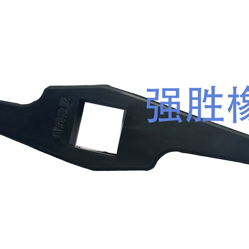 热销玉米扒皮机星轮收割获机配件星型轮扒皮胶轮辊橡胶辊热销