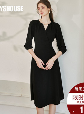 罗衣法式V领收腰连衣裙女2025春季新款气质通勤黑色A字裙子10187