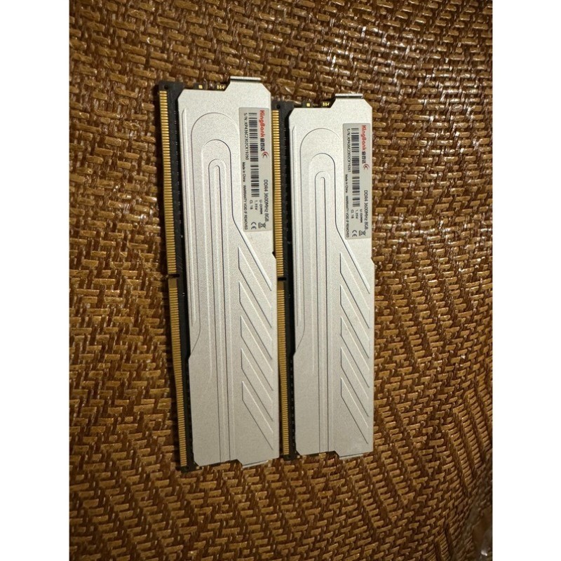 金百达银爵ddr4 3600 8gx2 连号 长鑫adie颗