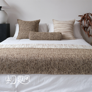 咖色中古风床尾毯新中式床尾巾侘寂风搭毯搭巾民宿酒店样板间床旗