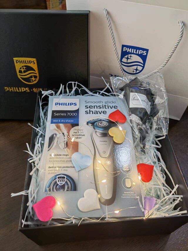 philips飞利浦s7000系全身水洗电动刮胡刀剃须刀s7530 7370 5060