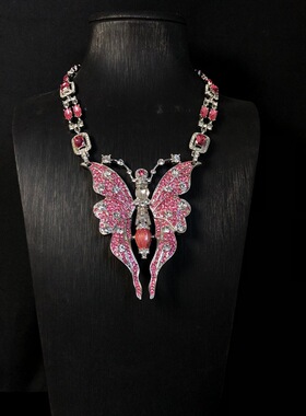 中古优雅饰品欧美风设计感粉钻蝴蝶吊坠气质百搭项链时尚首饰