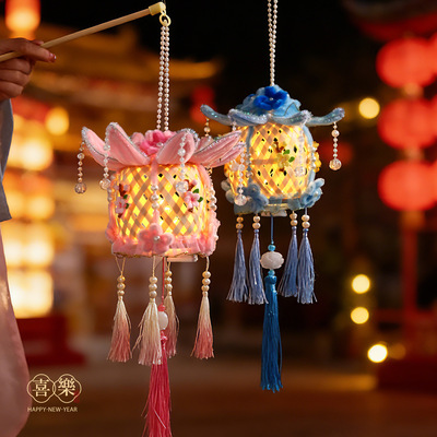 2026新年新款竹编灯笼挂饰马年创意古风荷花手提花灯喜庆用品