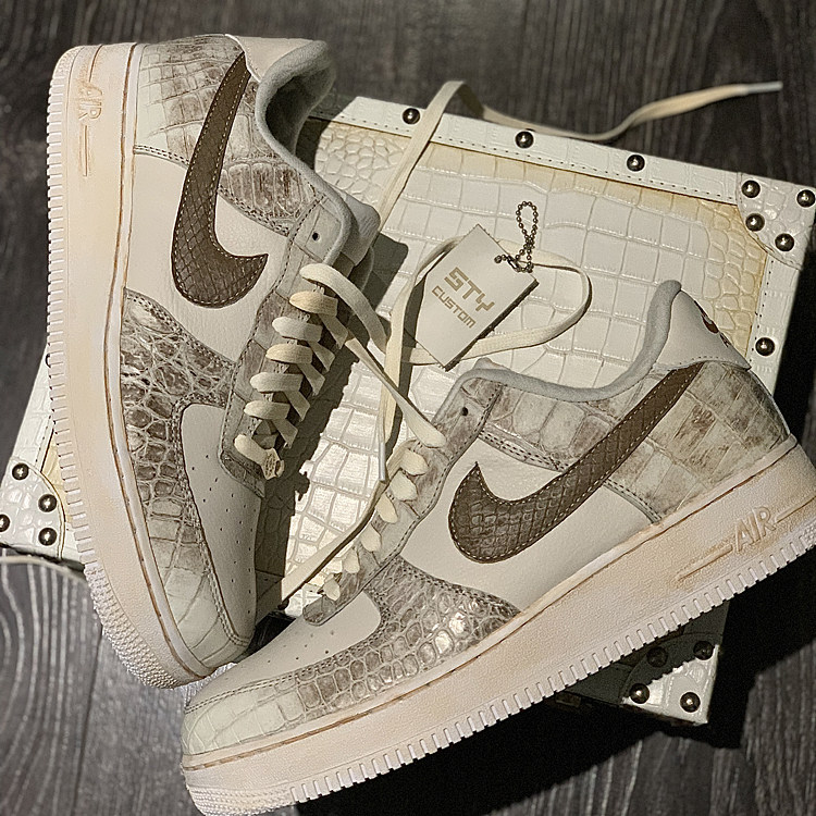 定制Nike AIR FORCE 1 AF1空军一号 耐克运动鞋 喜马拉雅鳄鱼纹