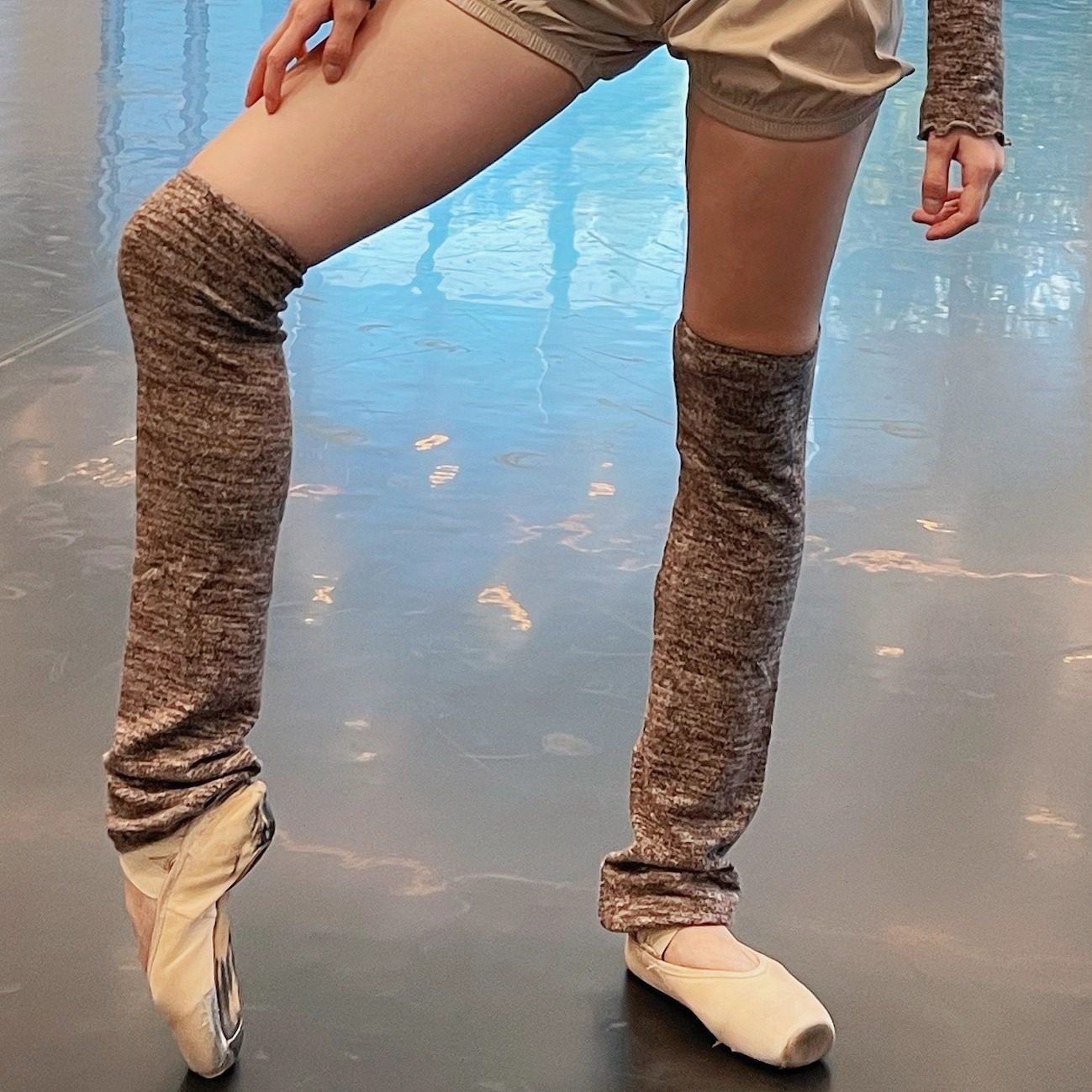 舞蹈共和保暖袜套推荐芭蕾瑜伽毛针织护腿直筒修饰腿型松紧不易滑