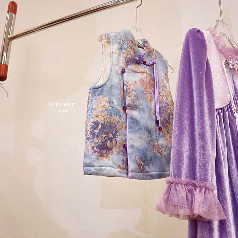 洋气女童国风提花流苏毛毛马甲