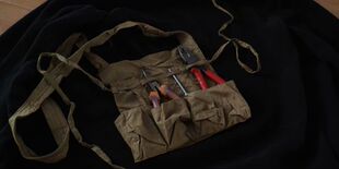 公发老库存50年代抗美援朝时期棉布土黄色四仓挎包