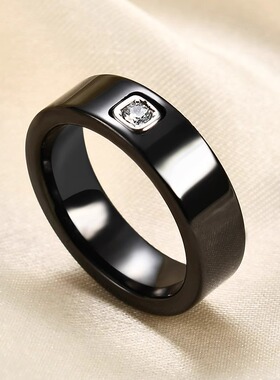 时尚钛钢戒指 黑白陶瓷6MM单钻简约钛钢镶钻戒指情侣戒指指环