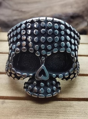 时尚钛钢戒指 欧美时尚霸气点状骷髅头钛钢戒指 骷髅钛钢戒指指环