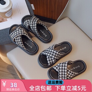 儿童外穿拖鞋2024年夏季新款交叉千鸟格韩版时尚休闲女童一字拖鞋