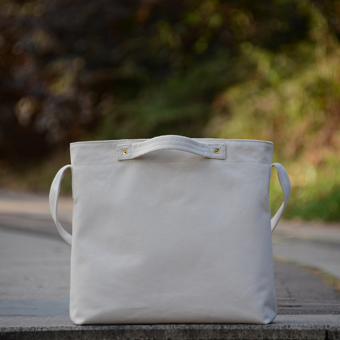 uivy白色清新简约可定制帆布包