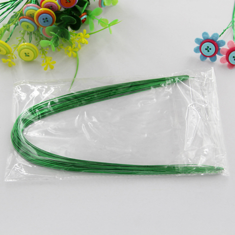 绿色铁丝网材料串珠纽扣花