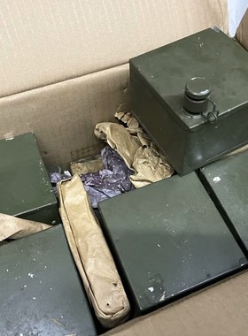 老货公发60年代苏联T62坦车机油壶苏军润滑油壶俄军铁皮金属油壶