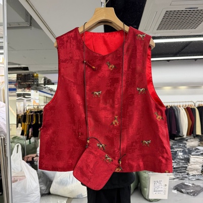 新中式女装马夹背心2026年春装新款配包包装饰小马图案提花显气质