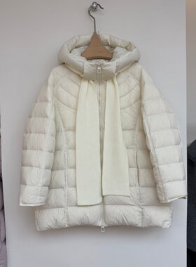 欧洲站2026年冬装新款流行女装中长款90鸭绒羽绒服配针织围脖连帽
