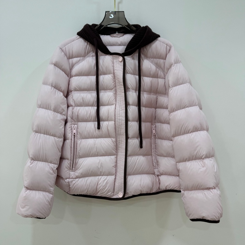 2025年秋冬新款流行女装轻薄款90鸭绒羽绒服毛线脱卸针织帽磁吸扣