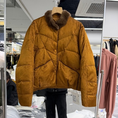 新中式女装鹅绒羽绒服2025年冬装新款水貂毛装饰毛领保暖显瘦国风