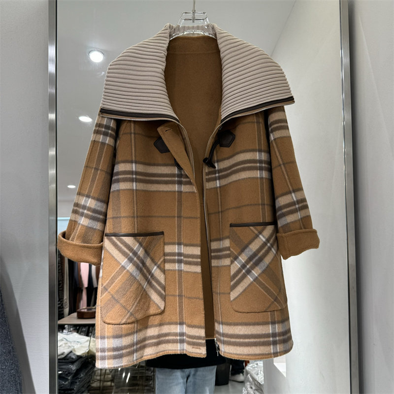 欧货韩版女装格子双面羊绒大衣外套2023年冬装新款针织领牛角扣潮