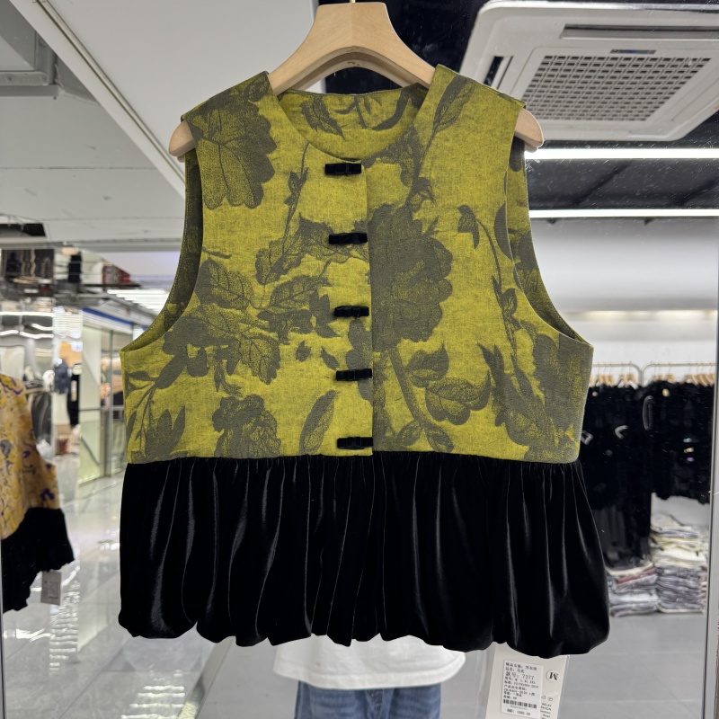 2025年秋装新款流行女装新中式香云纱缎面提花马夹背心国风马甲潮