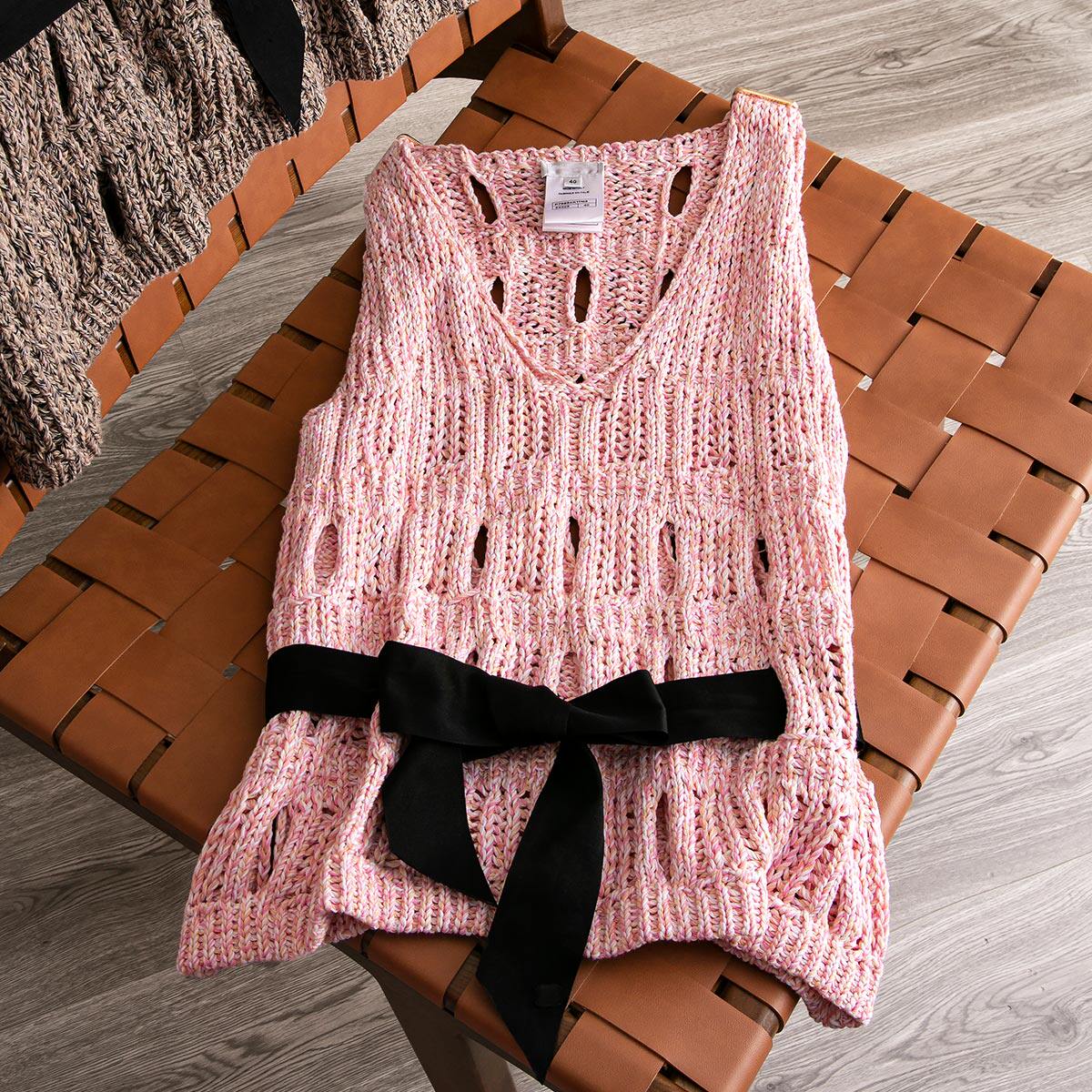 针织镂空V领腰间可拆卸背心上衣