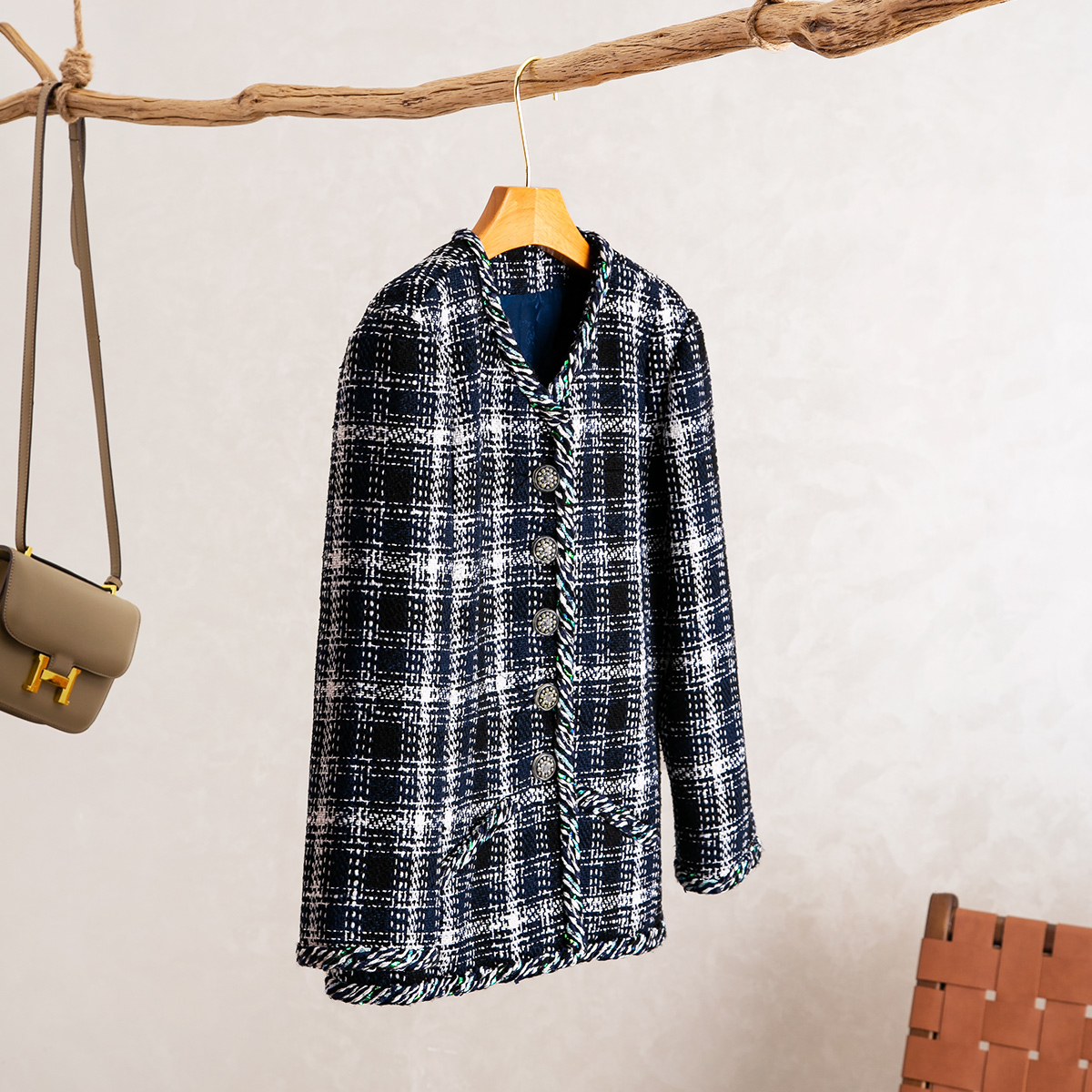 小香格纹编织V领短外套