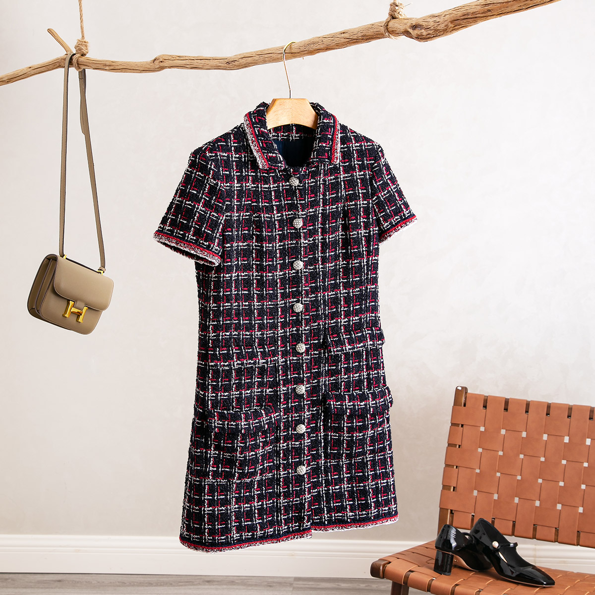 粗花呢格纹短袖翻领连衣裙