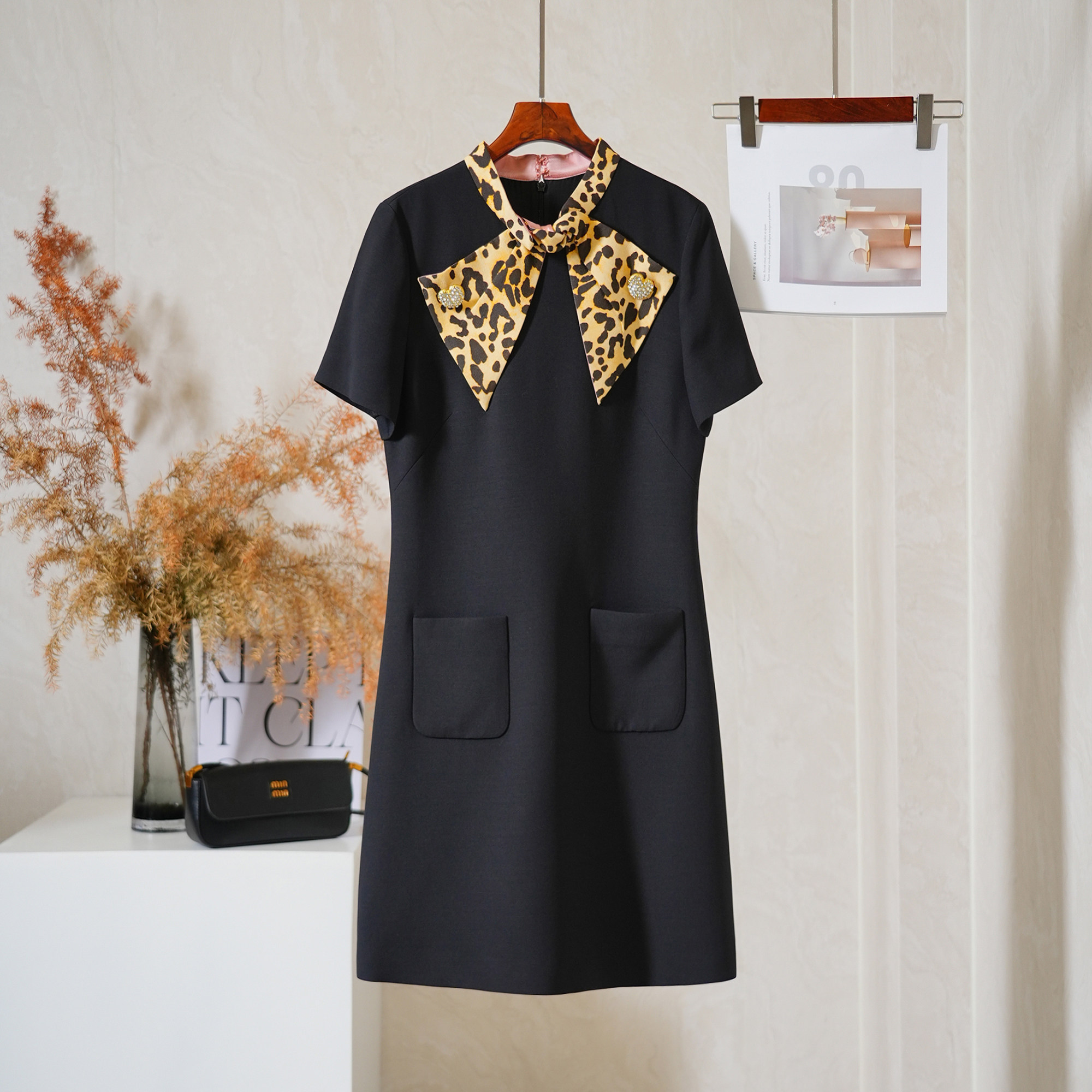 YongLeap柜品早秋新品丝毛连衣裙