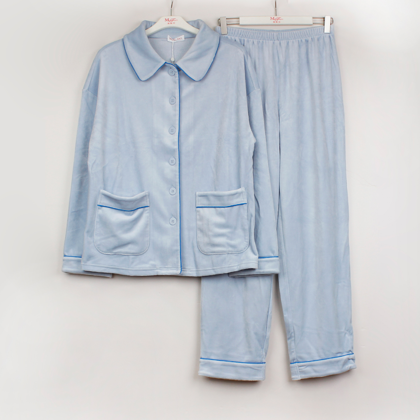 曼妮芬海岛绒女睡衣套装