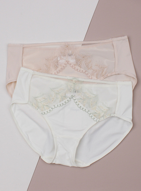 Triumph/黛安芬性感蕾丝中腰平角内裤女87-2524配16-9049/11-2016
