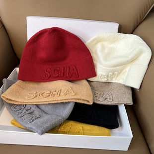 秋冬保暖羊毛毛线帽字母休闲针织帽子女护耳软糯包头百搭冷帽白色