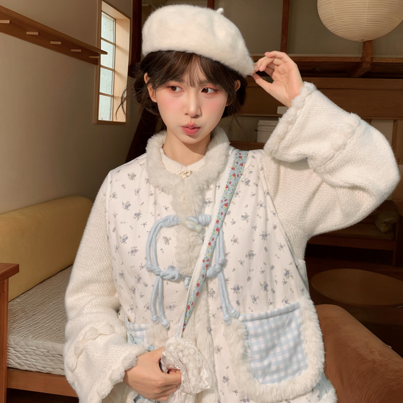 森女部落甜美风碎花马甲女2025新款拼色保暖宽松百搭时尚套装冬季