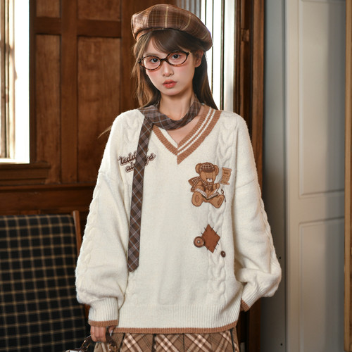 甜美风早秋可爱小熊刺绣针织衫女