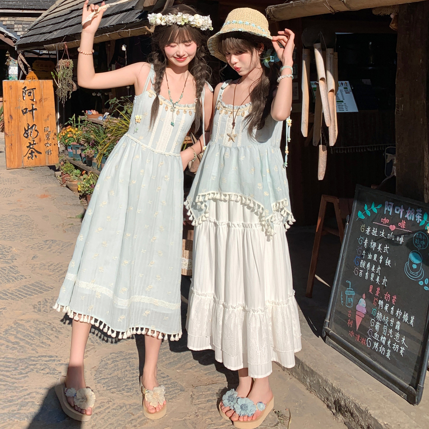 森女部落度假风宽松显瘦吊带连衣裙女新款流苏拼接设计感长裙夏季