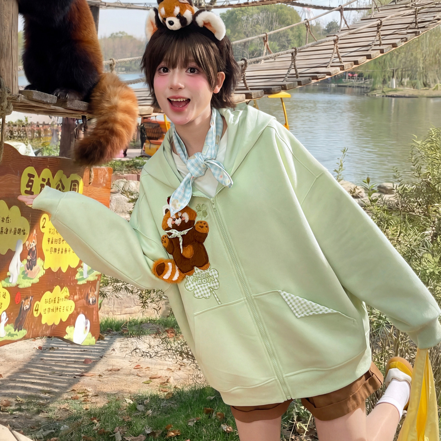 森女部落甜美风小熊猫刺绣设计感连帽外套女新款宽松百搭上衣夏季