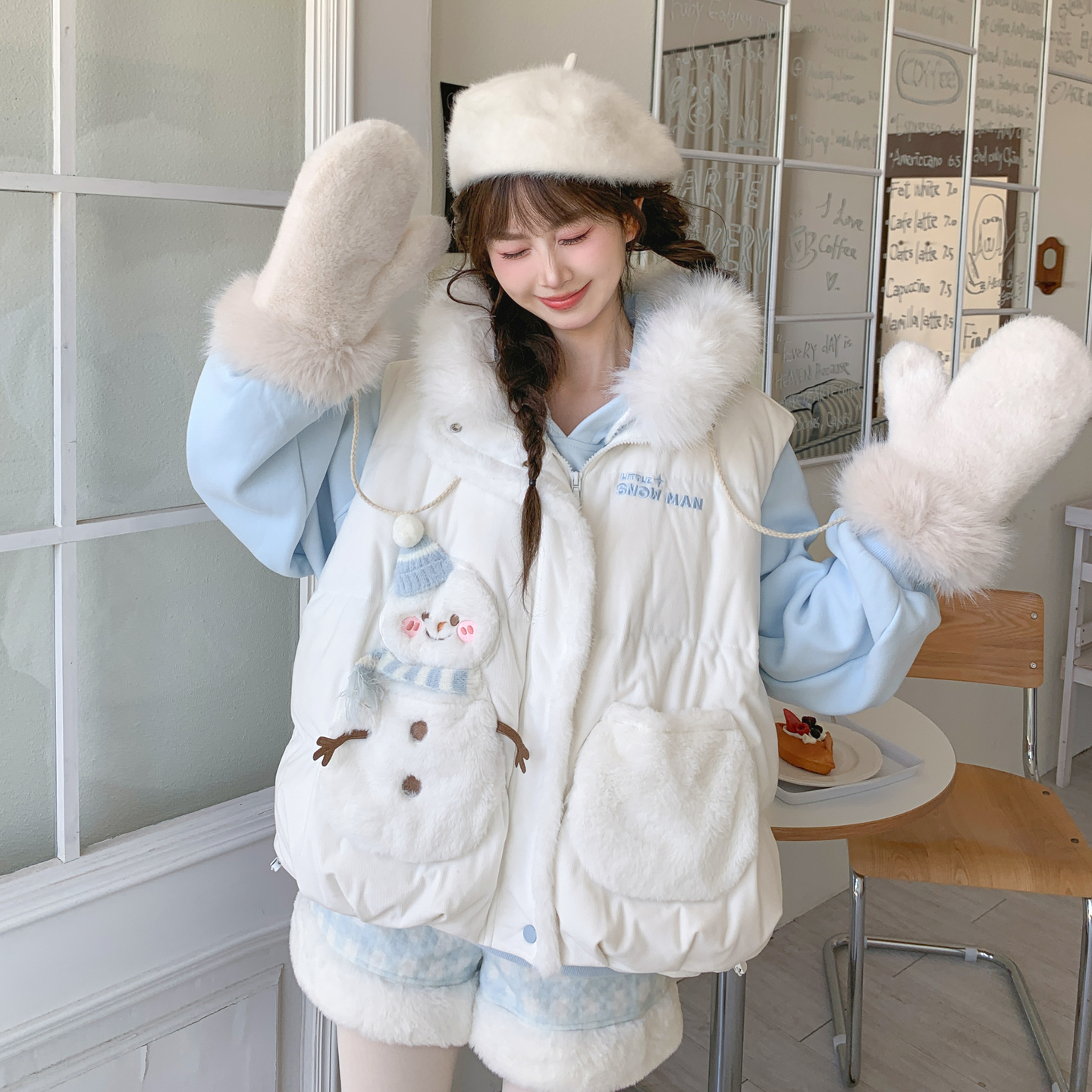 森女部落甜美风90白鸭绒卡通宽松马甲羽绒服女2025新款保暖外套冬