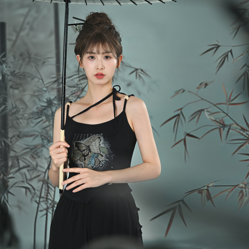 锦灰堆系列森女部落原创蝴蝶印花显瘦吊带背心2025年新款女夏季