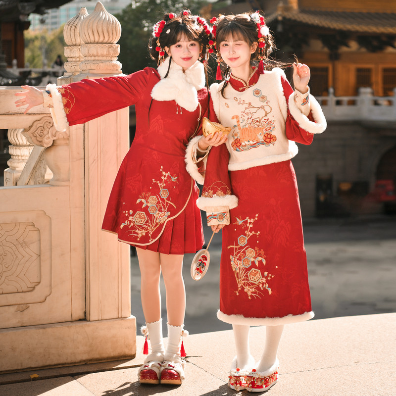 森女部落原创新中式橘猫图闺蜜旗袍马甲套装女2025年冬季新款女装,女装/女士精品,旗袍,淘宝优惠券,粉丝福利购,淘宝优惠卷