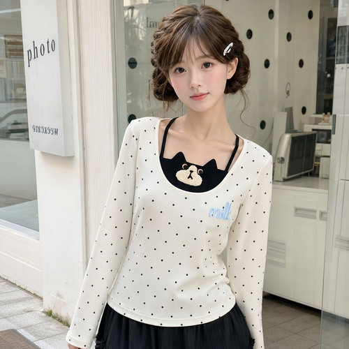 森女部落假两件白色长袖T恤女波点修身打底衫挂脖奶牛喵刺绣上衣