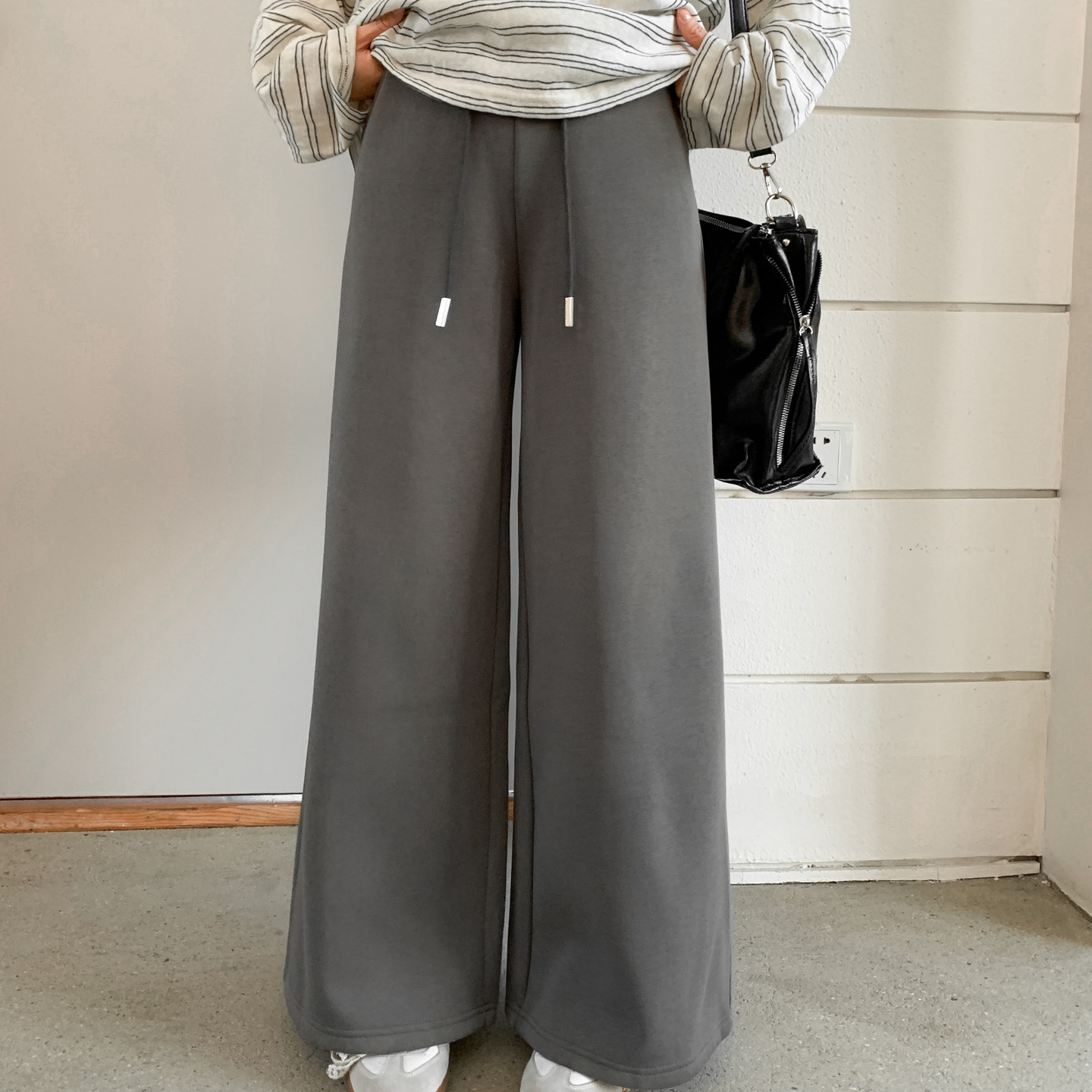 森女部落慵懒风百搭垂感加绒阔腿裤女2025新款直筒高腰休闲裤冬季,女装/女士精品,休闲裤,淘宝优惠券,粉丝福利购,淘宝优惠卷