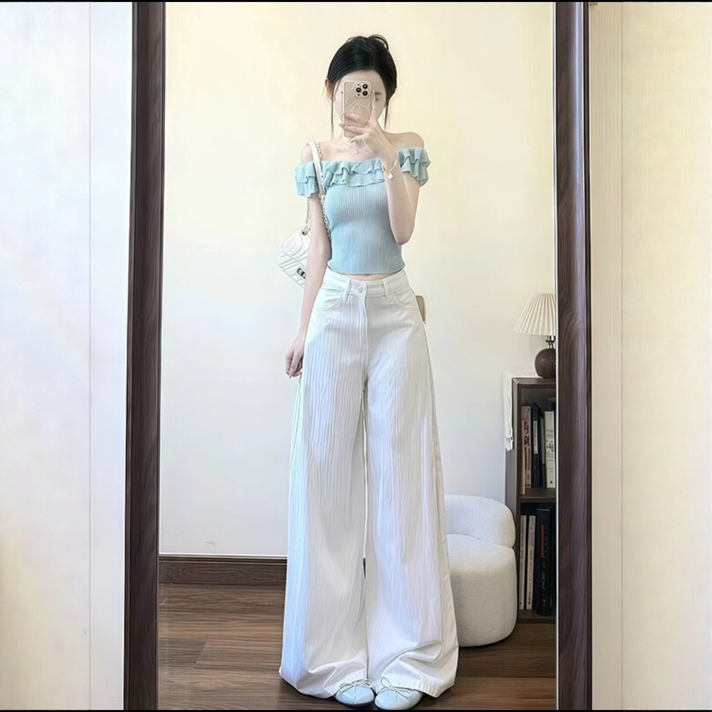 韩系蓝色荷叶边一字肩针织短袖女夏季新款露肩设计感修身显瘦上衣