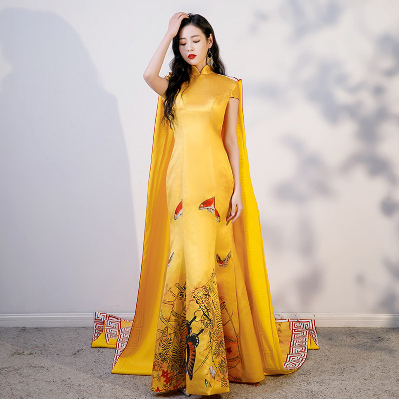 2026春中国风晚礼服演出服大摆