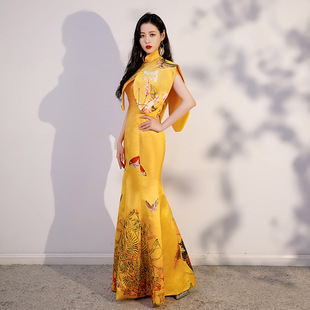 新款涤纶汉服女走秀长款鱼尾时尚舞台迎宾表演复古礼服修身连衣裙