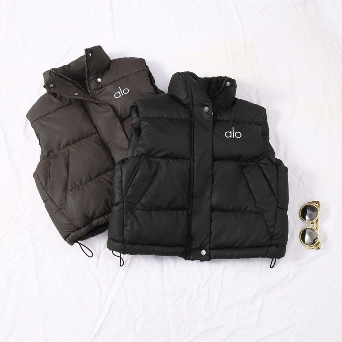 2025童装新款秋冬儿童炫彩羽绒棉马甲小中大童男女童背心宝夹棉衣