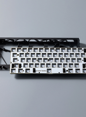 Holy60 x MM M6lite+61 64RT游戏电竞客制磁轴键盘无畏契约打瓦