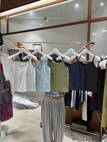 现韩国东大门26夏季新款TEMPTING女装 气质显瘦条纹背心小吊带