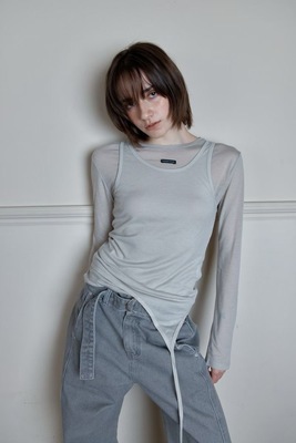 现 26春季新款韩国东大门WEARABLE纯色薄款圆领小标长袖打底T恤