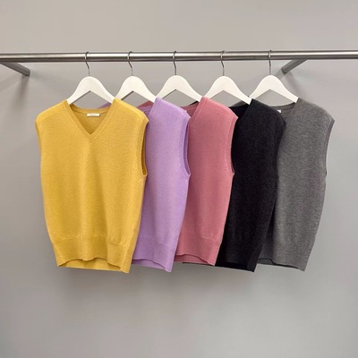 现 26春季新款韩国东大门WATER女韩系V领糖果色羊毛针织背心马甲