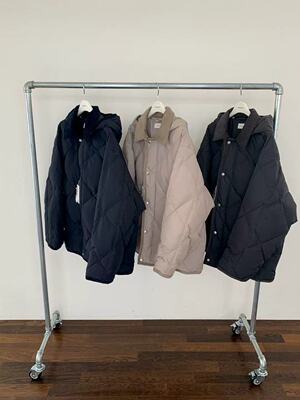 现 25冬季新款韩国东大门Gabrielle菱格翻领连帽羽绒服外套女