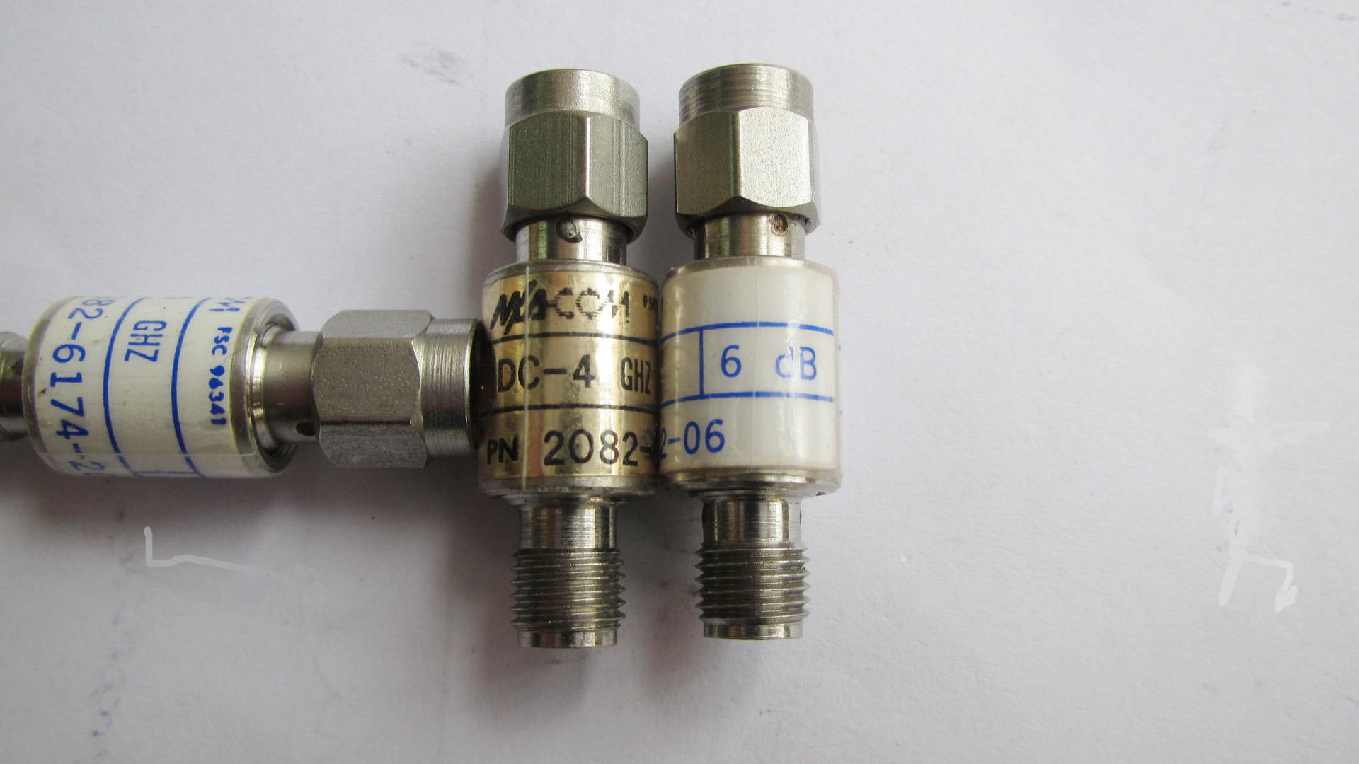 美国进口 6dB 2W DC-4GHz SMA 射频同轴固定衰减器 高频衰减器
