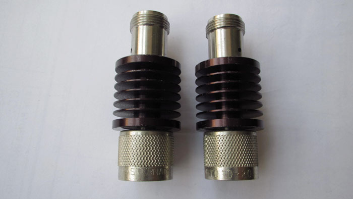 PE7010-20  pasternack 2GHz 20dB10W 射频微波同轴固定衰减器
